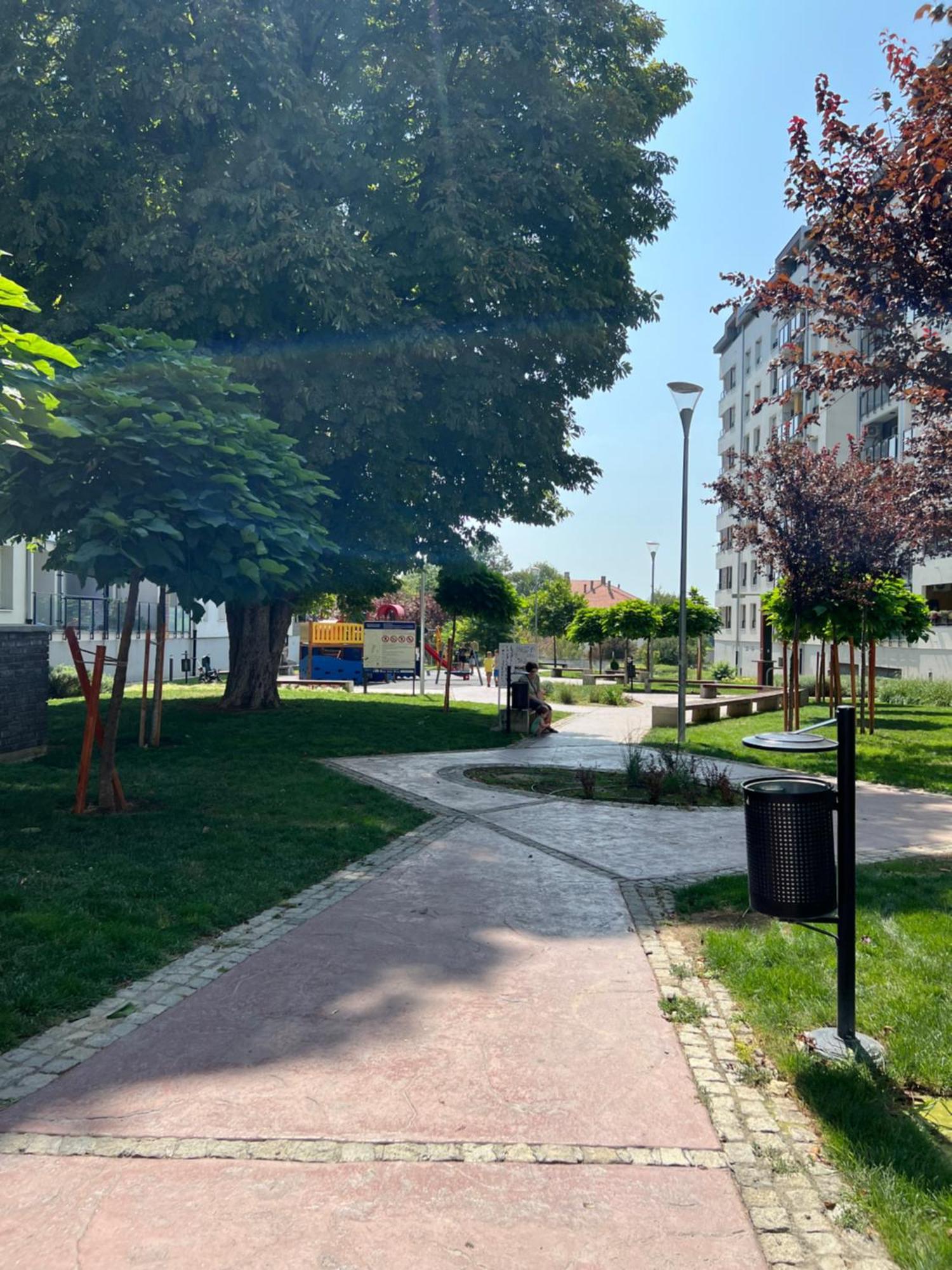 Delete 5 - Zemunske Kapije Leilighet Beograd Eksteriør bilde